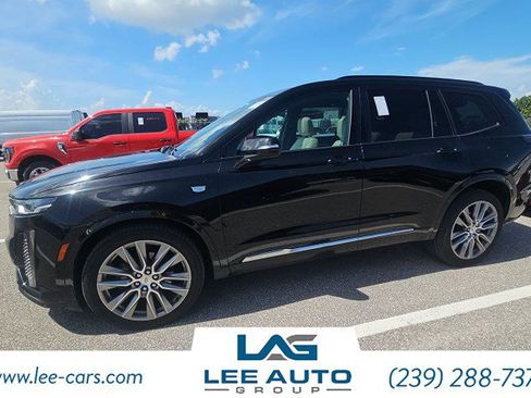 Used 2020 Cadillac XT6 Sport AWD/4WD image 3