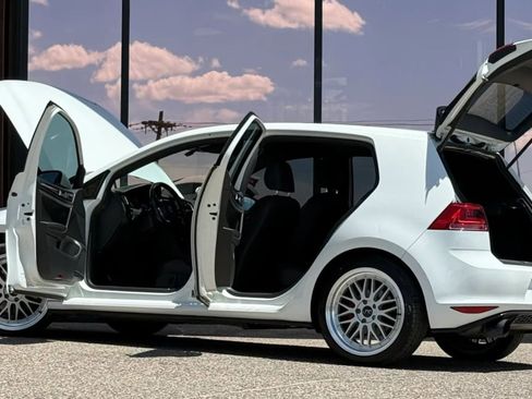 Used 2016 Volkswagen GTI SE w/ Lighting Package (SEL) image 29