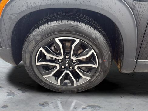 Used 2025 Chevrolet TrailBlazer ACTIV w/ Convenience Package FWD image 30