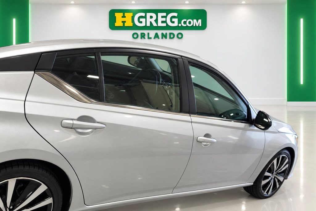 Used 2021 Nissan Altima 2.5 SR FWD image 6