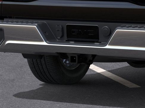 New 2026 GMC Sierra 1500 SLE image 14