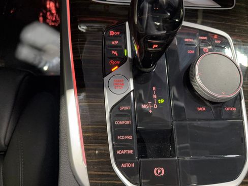 Used 2020 BMW X5 sDrive40i w/ Premium Package image 40