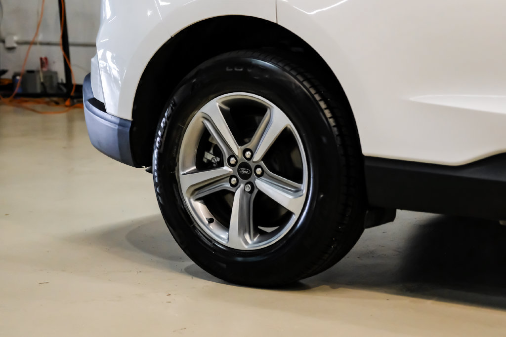 Used 2024 Ford Edge SEL w/ Convenience Package AWD/4WD image 50