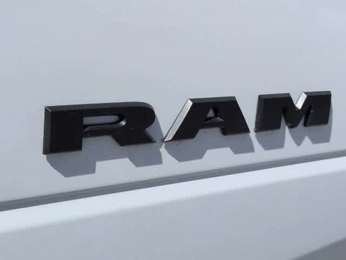 New 2026 RAM 3500 Big Horn AWD/4WD image 12