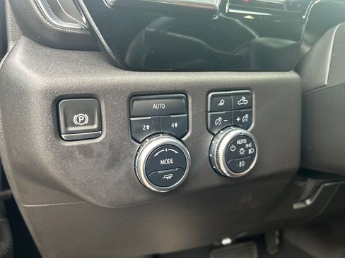 Used 2024 GMC Sierra 1500 SLT image 21