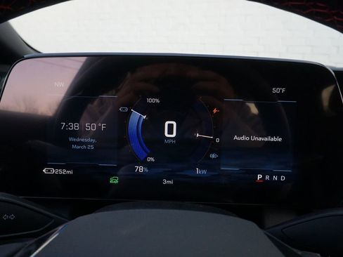 New 2026 Chevrolet Equinox EV RS image 19