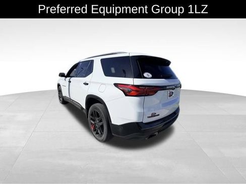 Certified 2022 Chevrolet Traverse Premier w/ Redline Edition AWD/4WD image 5