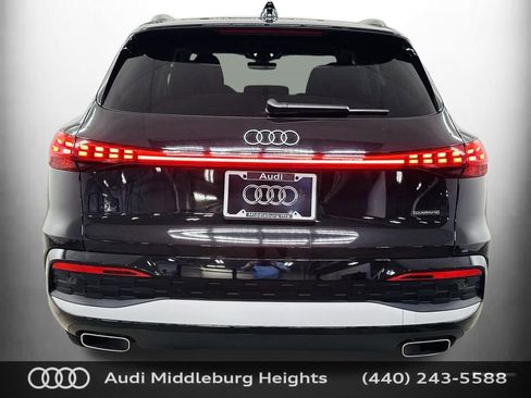 Certified 2025 Audi Q5 Premium w/ Premium Plus AWD/4WD image 6