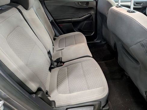 Used 2022 Ford Escape SE w/ Cold Weather Package image 27