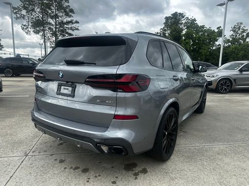 Certified 2024 BMW X5 sDrive40i w/ M Sport Package RWD image 3