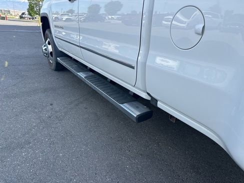 Used 2017 GMC Sierra 3500 Denali w/ Duramax Plus Package AWD/4WD image 8