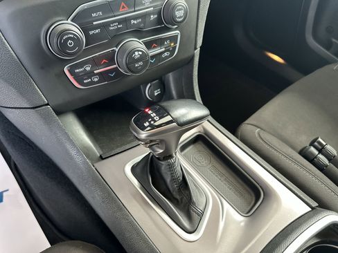 Used 2022 Dodge Charger GT RWD image 15