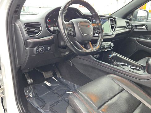 Used 2023 Dodge Durango GT image 26