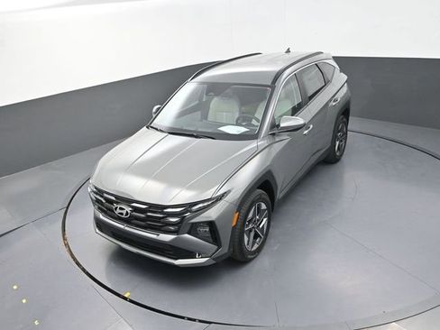 New 2026 Hyundai Tucson SEL FWD image 23