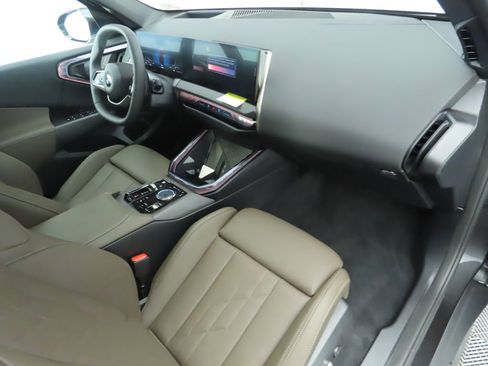 Used 2025 BMW X3 xDrive30i w/ Premium Package image 20