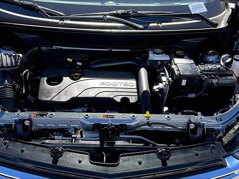 Used 2024 Chevrolet Equinox LT image 30