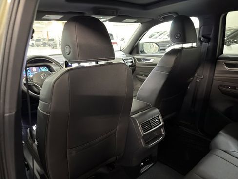 New 2026 Volkswagen Atlas Cross Sport SE AWD/4WD image 20