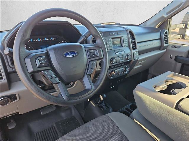 Used 2017 Ford F250 XL w/ STX Appearance Package AWD/4WD image 12