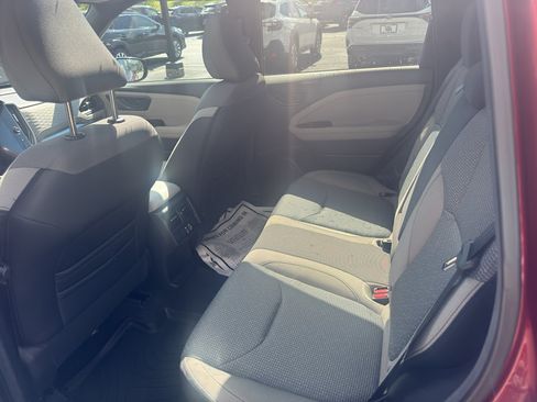 Used 2026 Subaru Forester Premium AWD/4WD image 10