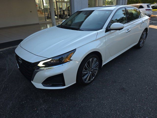 Used 2023 Nissan Altima 2.5 SL AWD/4WD image 20