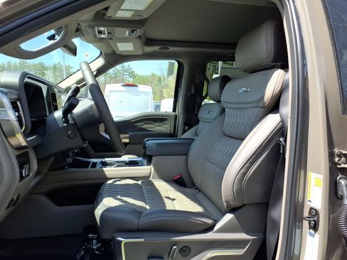 New 2026 Ford F250 Platinum AWD/4WD image 14