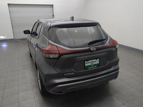 Used 2023 Nissan Kicks S FWD image 6