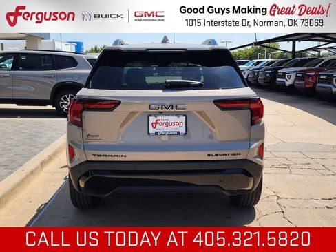 New 2027 GMC Terrain Elevation w/ Black Edition FWD image 5