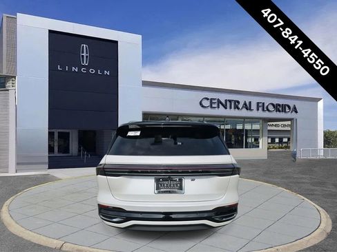 New 2026 Lincoln Nautilus Black Label AWD/4WD image 4
