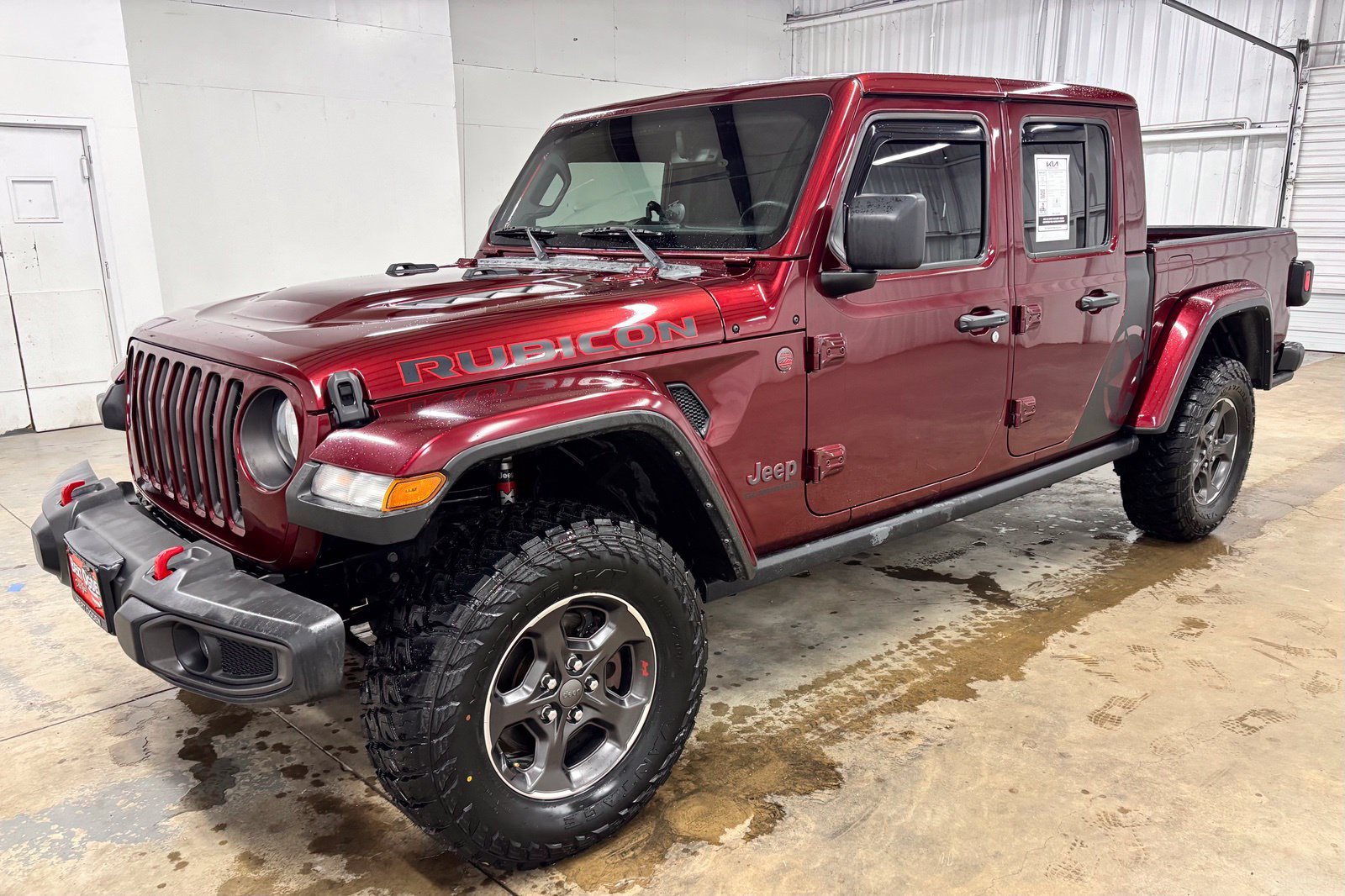 Used 2021 Jeep Gladiator Rubicon AWD/4WD image 3