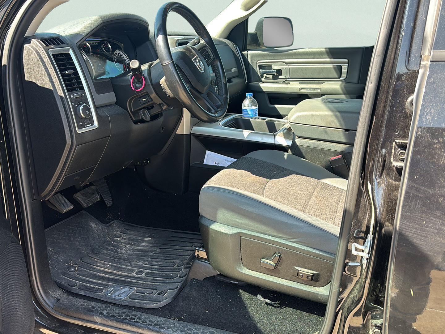 Used 2018 RAM 2500 Lone Star w/ Harvest Edition AWD/4WD image 4