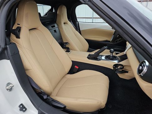 New 2025 MAZDA MX-5 Miata Grand Touring w/ Weather Package RWD image 13