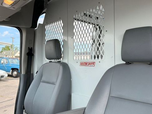 Used 2019 Ford Transit 150 130 Medium Roof RWD image 19