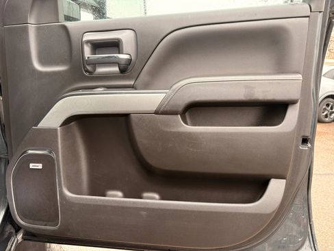 Used 2018 Chevrolet Silverado 2500 LTZ w/ LTZ Plus Package image 11