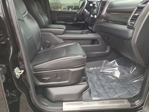 Used 2023 RAM 2500 Limited image 22