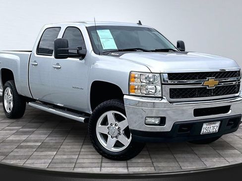 Used 2013 Chevrolet Silverado 2500 LTZ w/ LTZ Plus Package AWD/4WD image 38