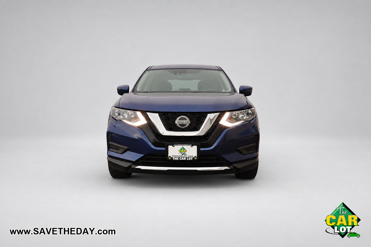 Used 2020 Nissan Rogue S FWD image 11