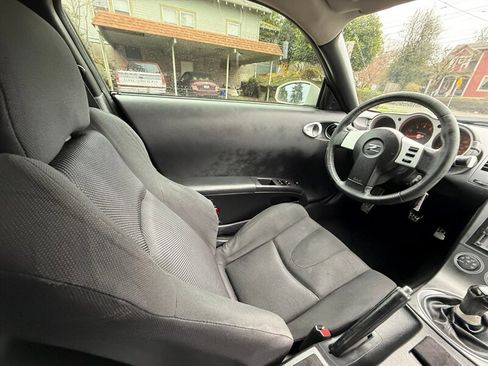 Used 2003 Nissan 350Z Enthusiast image 15