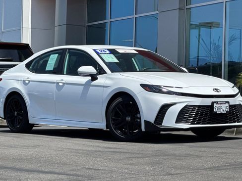 Certified 2026 Toyota Camry SE FWD image 2