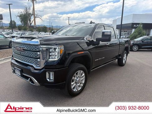 Used 2022 GMC Sierra 3500 Denali w/ Denali Ultimate Package AWD/4WD image 1