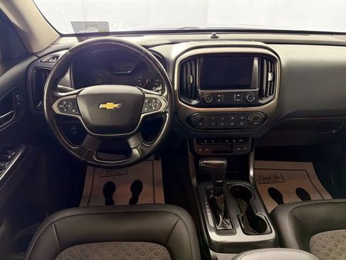 Used 2020 Chevrolet Colorado Z71 w/ Z71 Midnight Edition AWD/4WD image 21