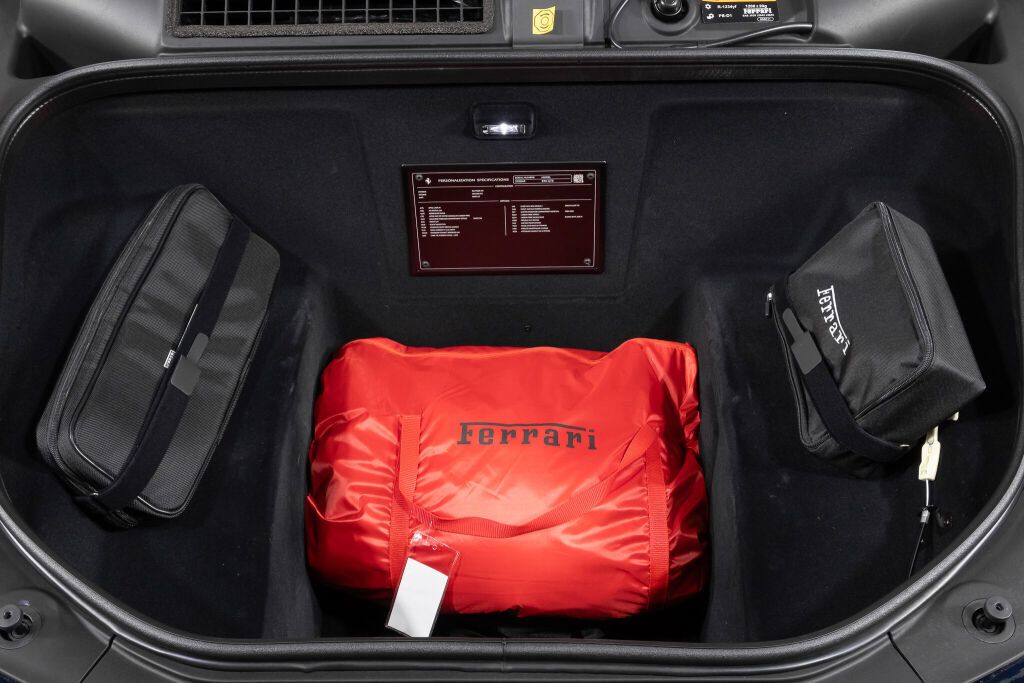 Used 2024 Ferrari 296 GTS RWD image 23