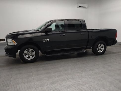 Used 2017 RAM 1500 Express image 2