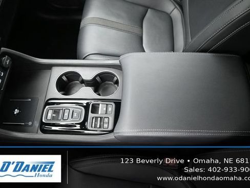 Used 2025 Honda Pilot EX-L image 33