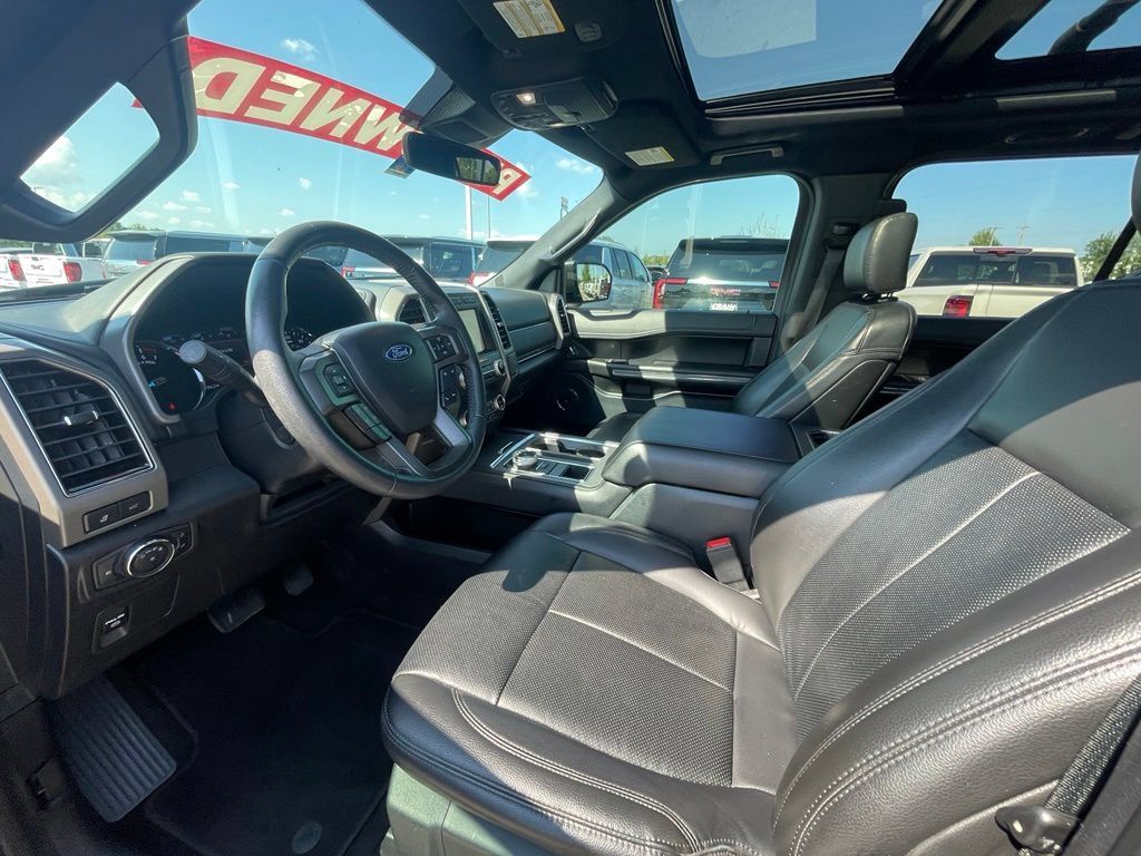Used 2020 Ford Expedition XLT w/ Equipment Group 202A RWD image 11