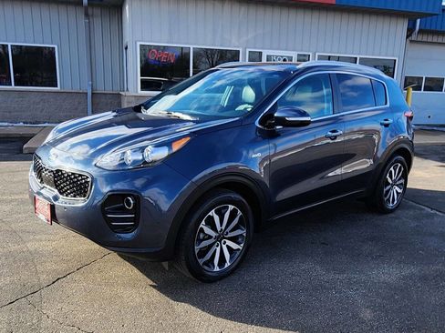 Used 2017 Kia Sportage EX w/ EX Technology Package image 9