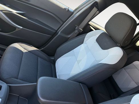 New 2026 Chevrolet Trax RS FWD image 15