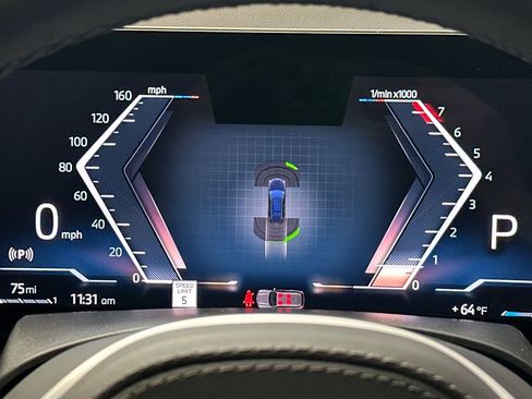 Used 2025 BMW X7 xDrive40i w/ M Sport Package image 19