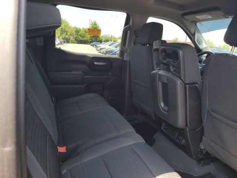Used 2023 Chevrolet Silverado 1500 Custom AWD/4WD image 25