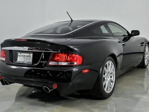 Used 2006 Aston Martin Vanquish S RWD image 12