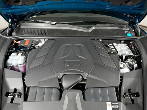Certified 2026 Porsche Cayenne E-Hybrid AWD/4WD image 43